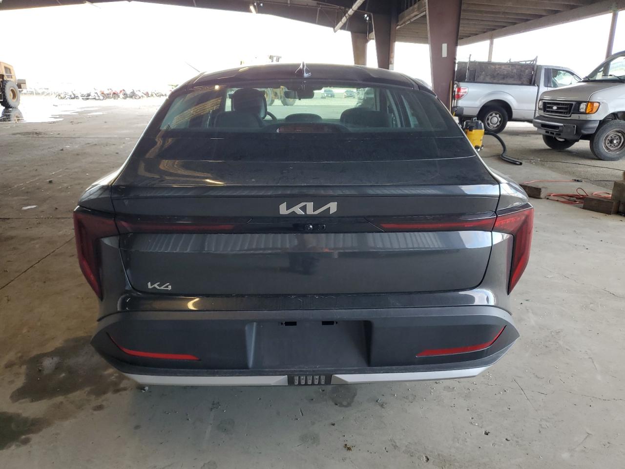 Kia Cadenza Lx Image 3