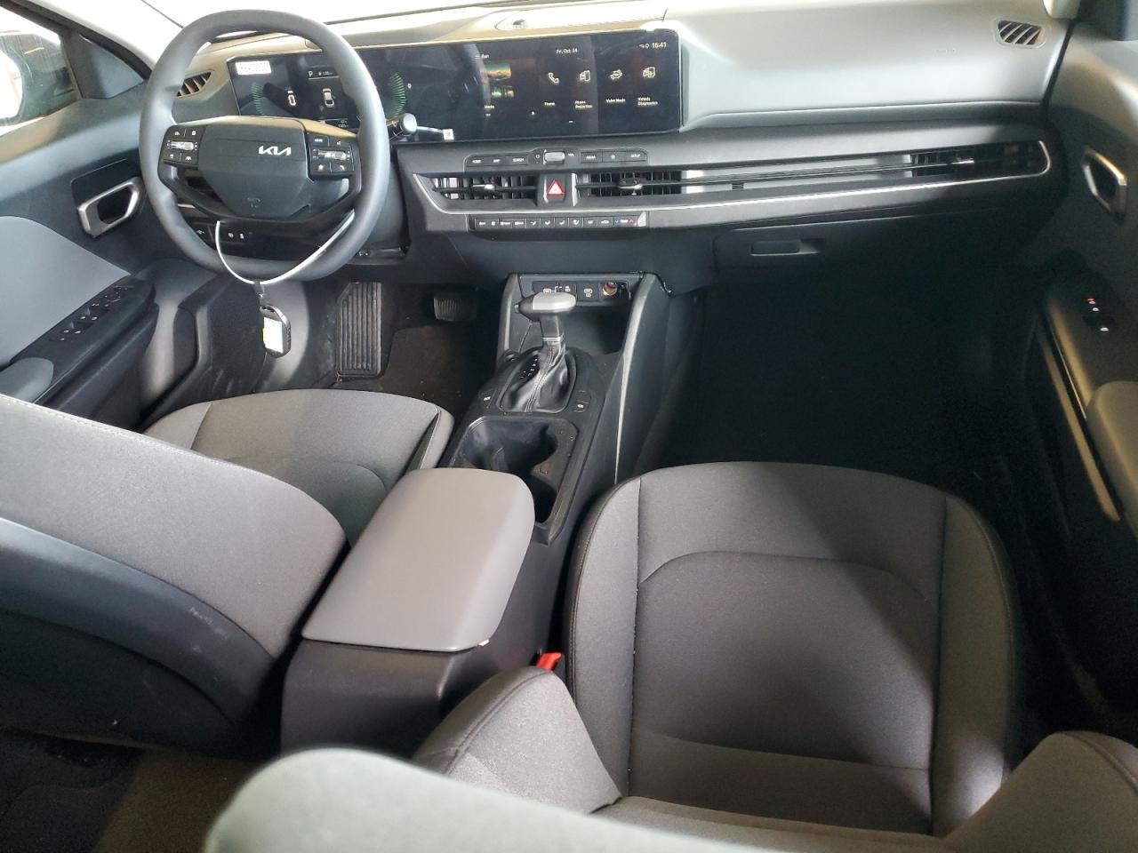 Kia Cadenza Lx Image 8