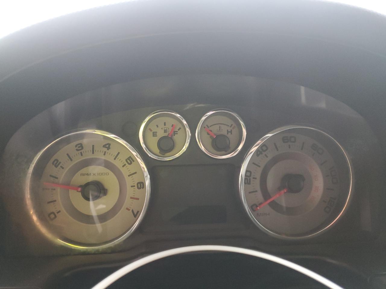 Ford Edge Limited Image 8