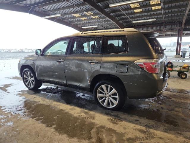 Toyota Highlander Hybrid Limited Image 2