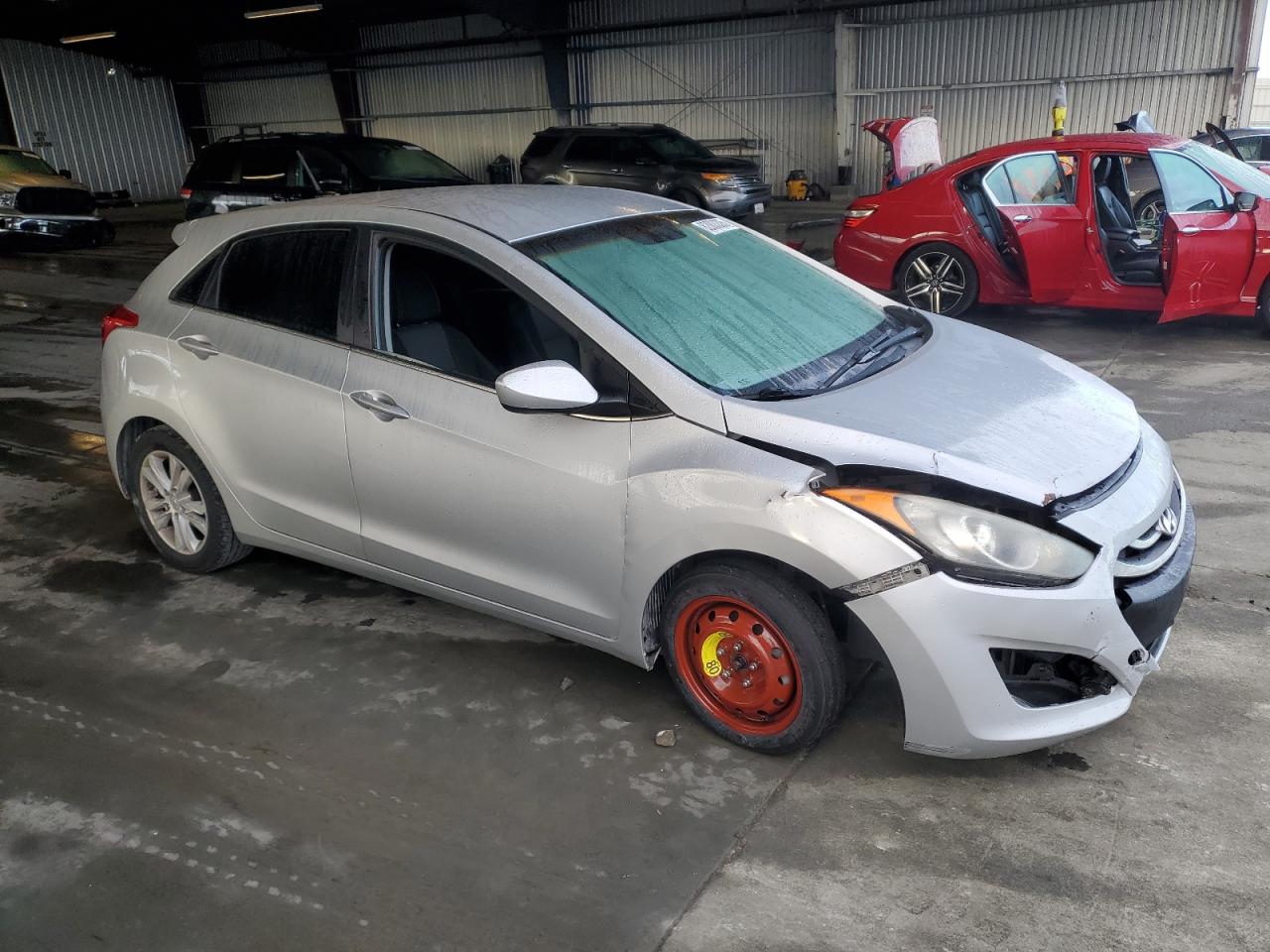 Hyundai ELANTRA Image 10