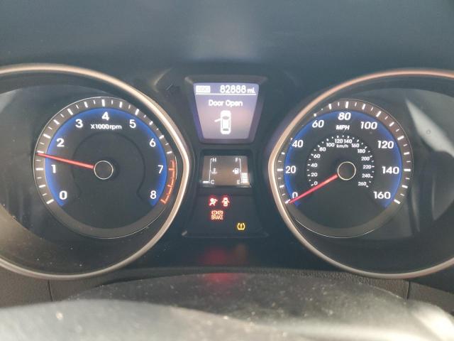 Hyundai ELANTRA Image 4