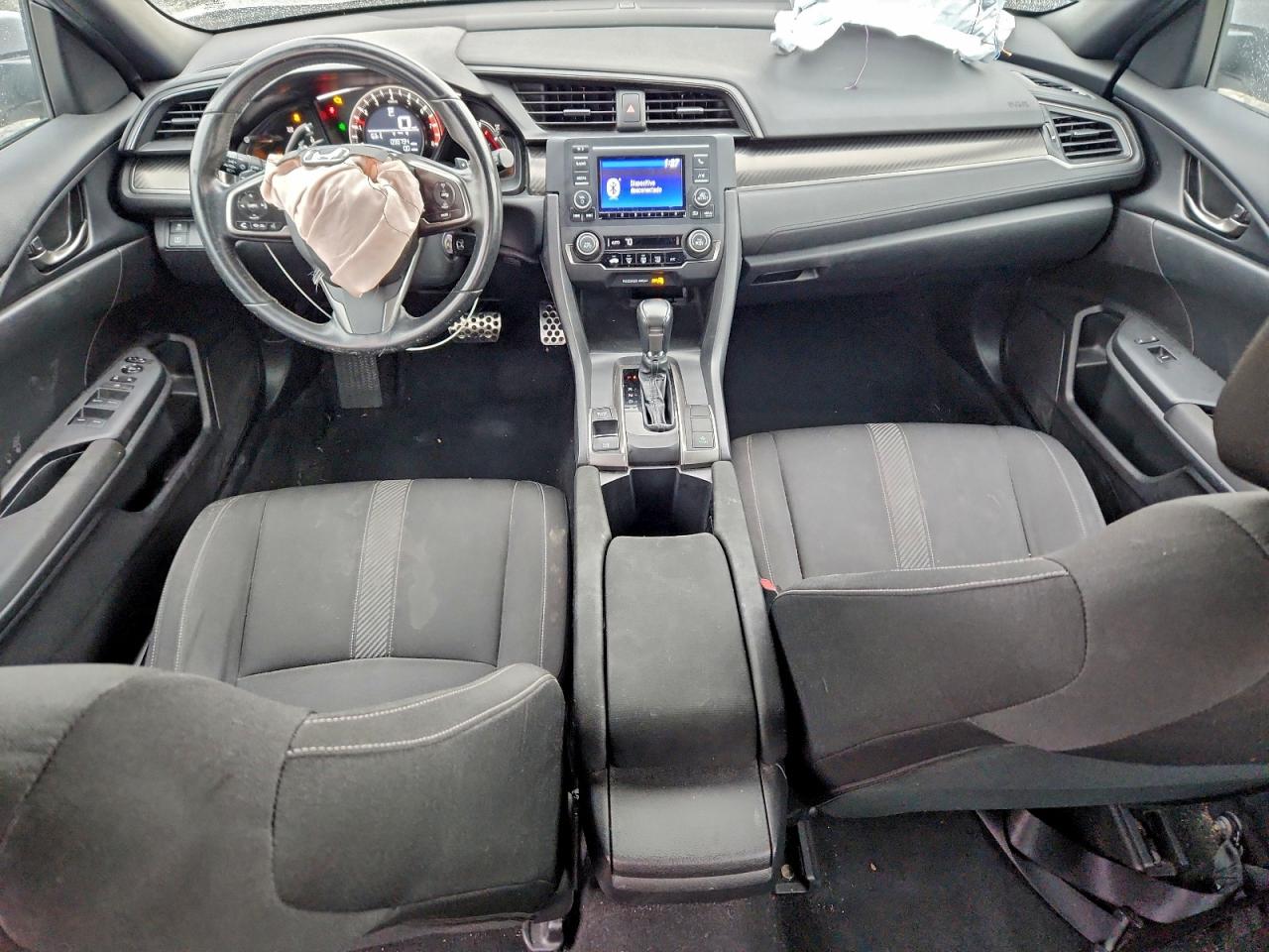 Honda Civic Sport Image 4