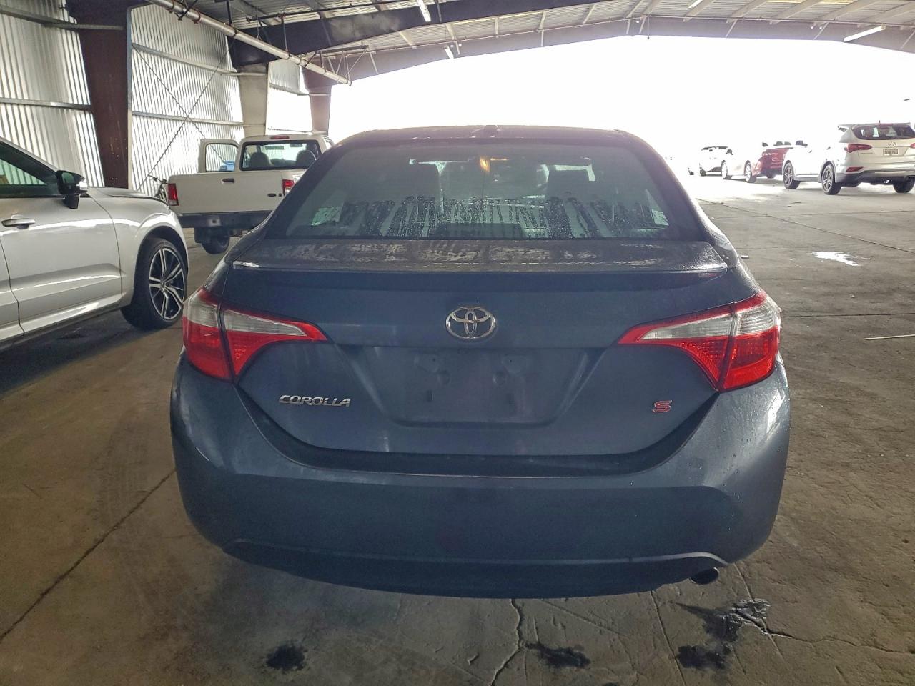 Toyota Corolla L Image 9