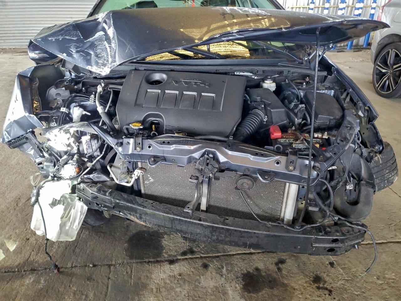 Toyota Corolla L Image 12