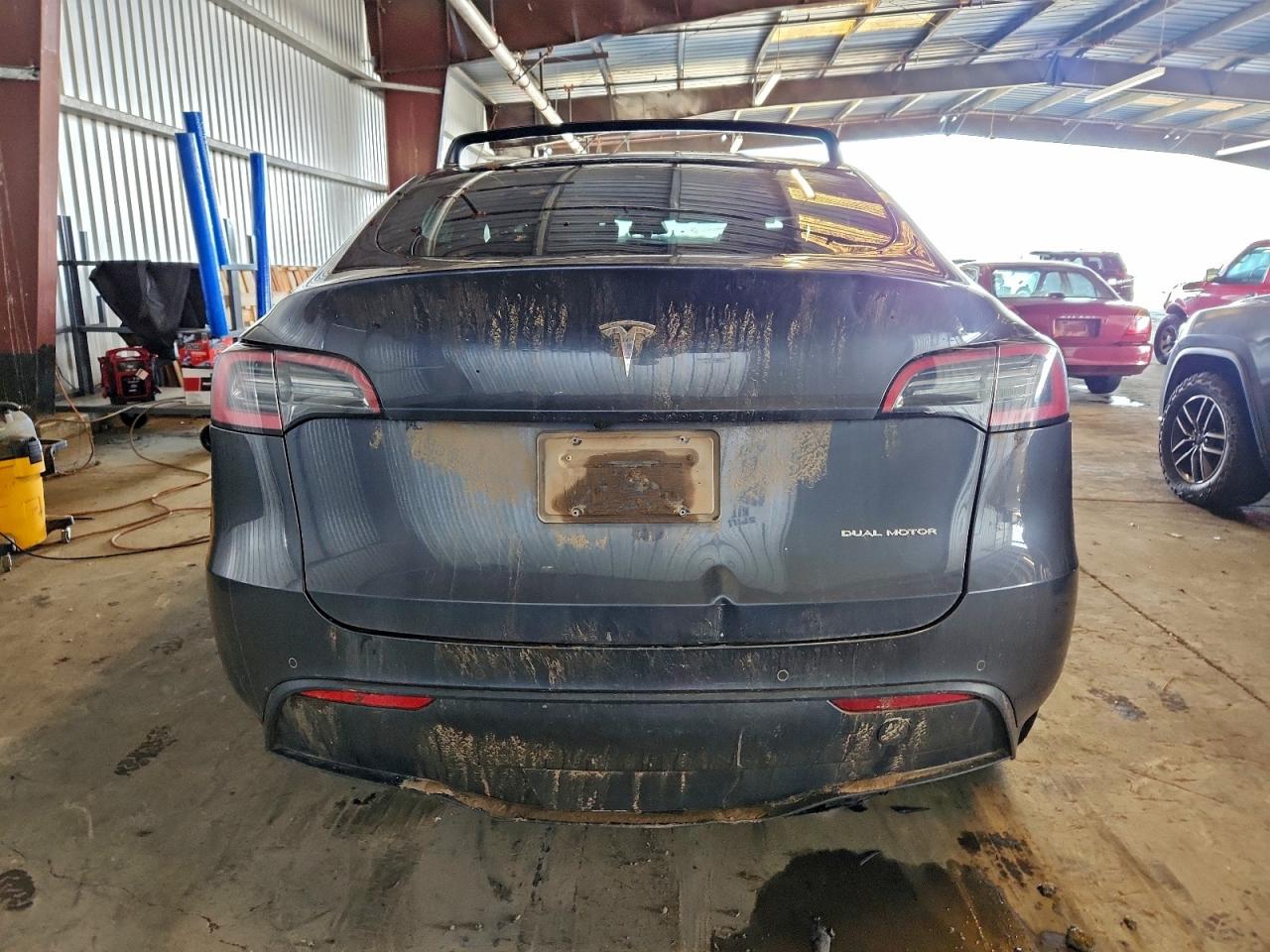 Tesla Model Y Image 9